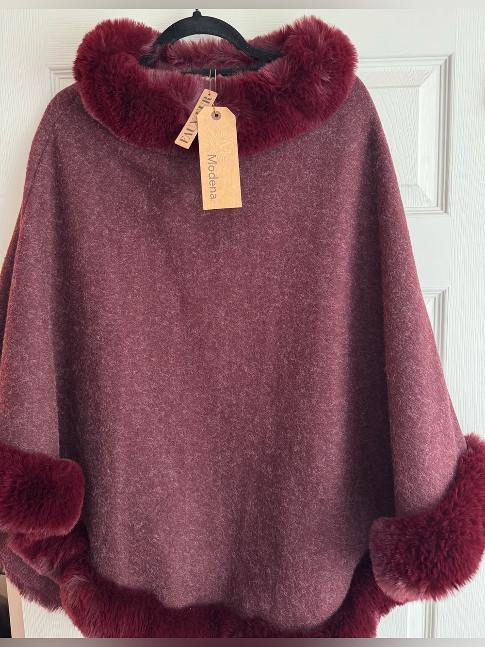 Women's Faux-Fur Trim Burgundy Poncho
